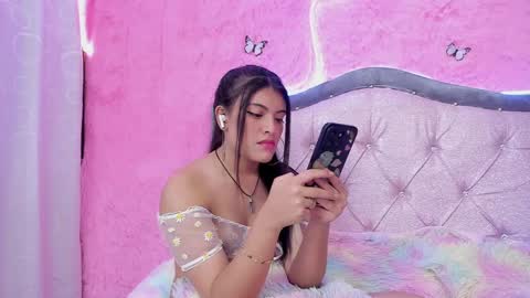 Snapshot of alfresii_rivera chatting on December 15, 8:25 pm Carolina Join The Fan Club  online show from December 15, 8:25 pm