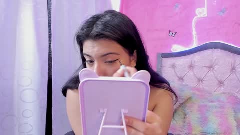 Snapshot of alfresii_rivera chatting on December 20, 4:04 pm Carolina Join The Fan Club  online show from December 20, 4:04 pm