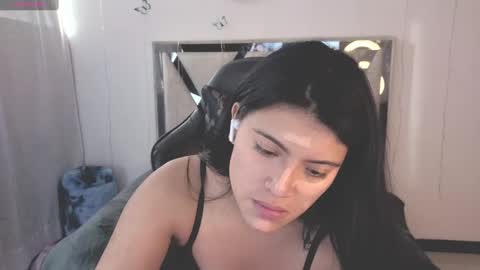 Snapshot of alfresii_rivera chatting on September 19, 9:48 pm Carolina Join The Fan Club  online show from September 19, 9:48 pm