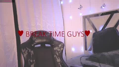 Snapshot of alfresii_rivera chatting on October 9, 1:58 am Carolina Join The Fan Club  online show from October 9, 1:58 am