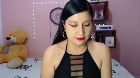 alixia online show from February 24, 10:03 pm