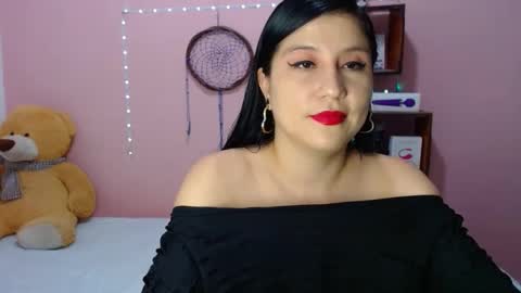 alixia online show from March 4, 10:38 pm