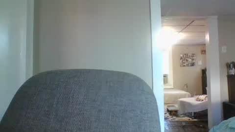 Snapshot of ali_tayler chatting on October 8, 2:04 pm ali_tayler online show from October 8, 2:04 pm