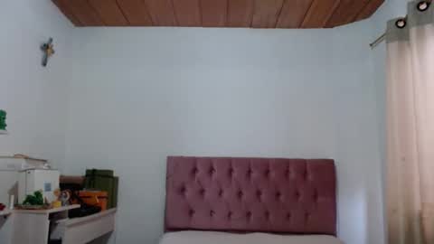 Alia  online show from October 25, 12:02 pm