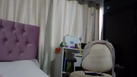 Snapshot of alia_lombardi chatting on December 11, 12:34 pm Alia Anjali online show from December 11, 12:34 pm