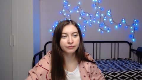 Alice online show from December 22, 3:22 pm