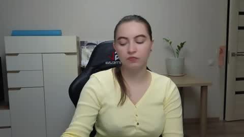 Alice online show from March 24, 3:17 pm