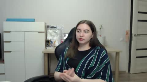 Alice online show from June 7, 1:26 pm