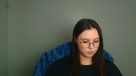 Alice online show from March 20, 12:21 pm