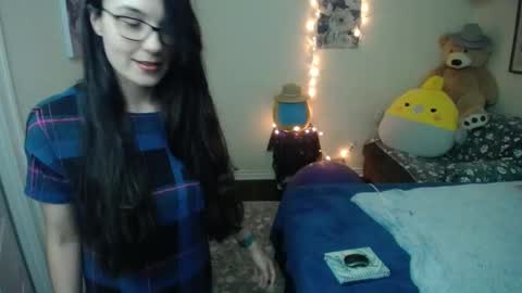 Alice Asks online show from October 1, 4:18 am
