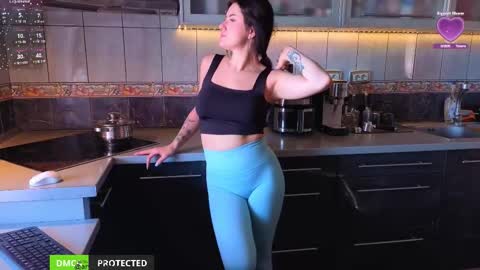 A R Y A  T I A online show from October 29, 9:44 am