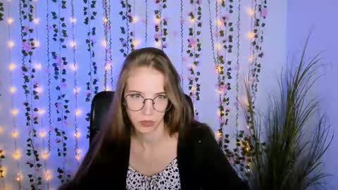 Snapshot of alice_cold chatting on September 22, 5:42 am alice_cold online show from September 22, 5:42 am