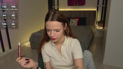 Alice online show from September 27, 8:47 pm