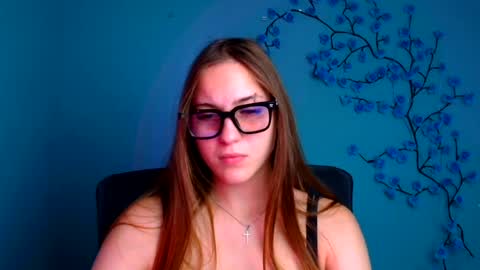 Alice online show from July 18, 5:44 am