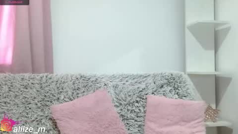 alice online show from October 14, 7:03 pm