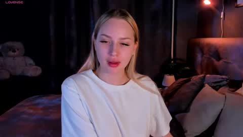 Snapshot of alice_elf chatting on September 25, 12:36 am Alice online show from September 25, 12:36 am