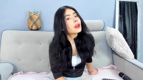  Alice Evans online show from February 6, 8:56 pm