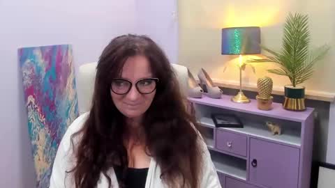 Snapshot of alice_extasy chatting on December 3, 9:11 am Alice online show from December 3, 9:11 am