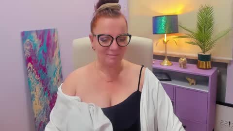 Snapshot of alice_extasy chatting on December 19, 10:02 am Alice online show from December 19, 10:02 am