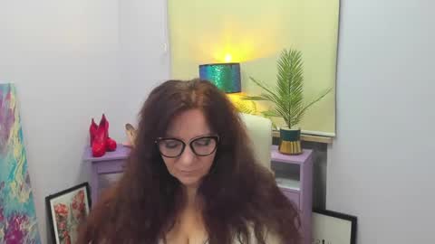 Snapshot of alice_extasy chatting on February 24, 6:05 am Alice online show from February 24, 6:05 am