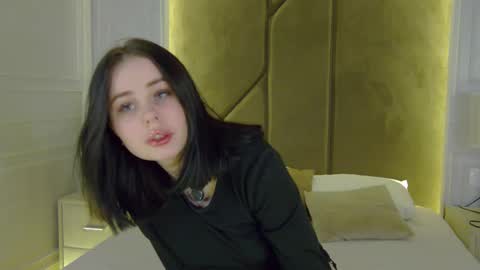 Alice online show from February 1, 1:20 pm