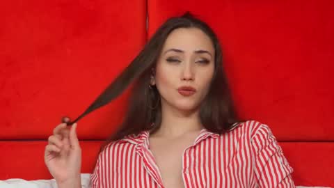 AliceMunro online show from December 30, 1:15 am