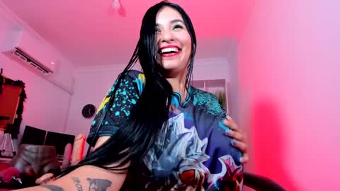 Alice  online show from December 15, 9:42 pm