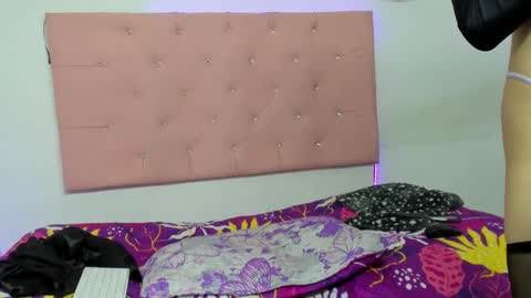 Alice Oceans.  online show from December 5, 7:27 am