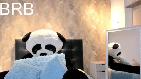 Alice  online show from October 17, 3:20 am