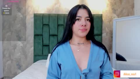 Alice  online show from February 18, 3:24 am