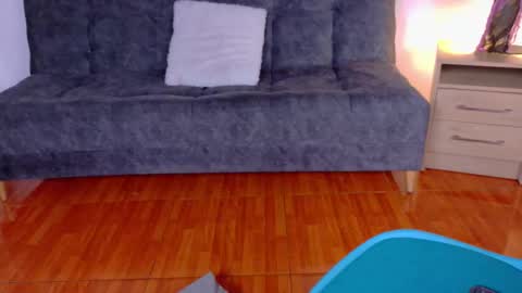 alice_rous21 online show from October 20, 2:06 pm