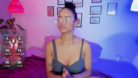 alice_simmons online show from September 18, 12:07 pm