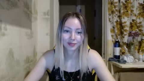 Alice smiles online show from March 21, 1:54 am