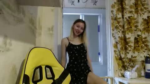 Alice smiles online show from April 4, 10:46 am