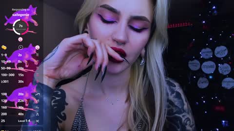 Alice online show from December 27, 8:50 pm