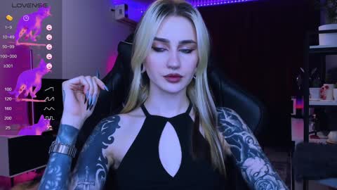 Alice online show from January 25, 6:02 pm