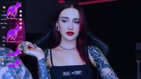 Alice online show from September 26, 6:56 pm