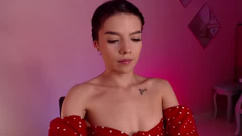 Snapshot of alice_steffen chatting on February 13, 6:09 am evedam online show from February 13, 6:09 am