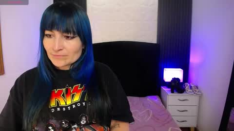 Alice online show from January 23, 7:51 pm