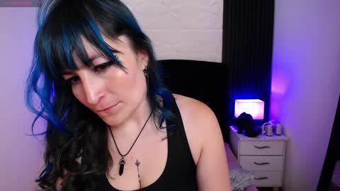 Alice online show from February 4, 8:06 pm