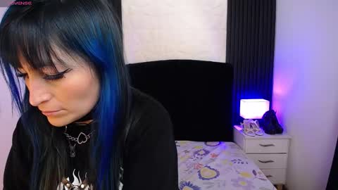 Alice online show from February 12, 7:35 pm