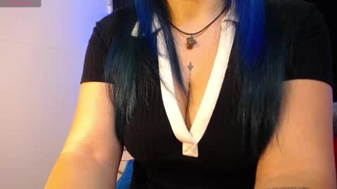 Alice online show from October 3, 7:44 pm