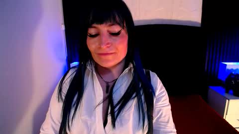 Alice online show from February 10, 7:07 pm