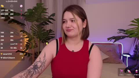 Alice  online show from March 6, 8:16 pm