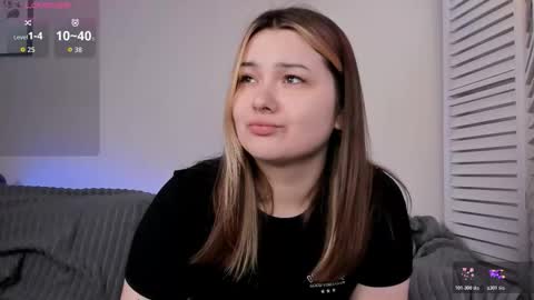 Alice  online show from February 3, 12:32 pm