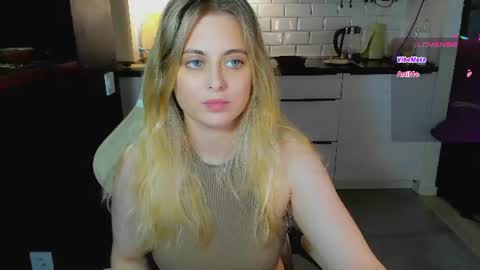 Snapshot of alice_wander chatting on July 26, 10:55 am Alice online show from July 26, 10:55 am