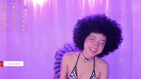 Alice  online show from December 17, 8:43 pm