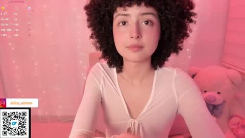 Alice  online show from September 19, 6:08 pm