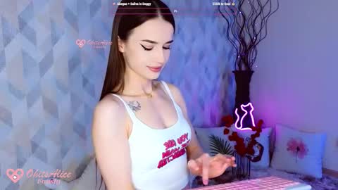 Alice   online show from November 19, 9:26 pm