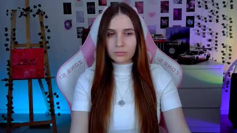 alicecharmy online show from September 19, 10:05 am